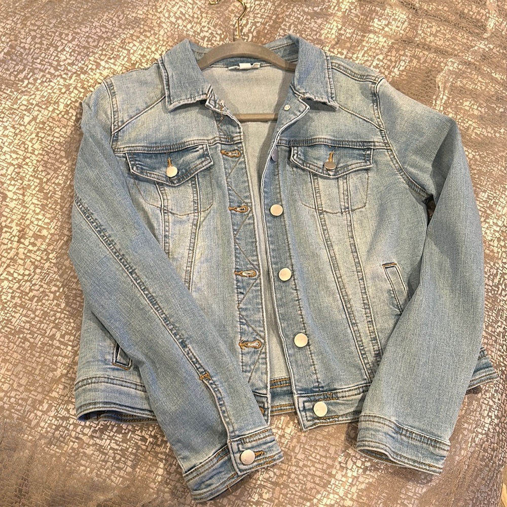 Size small light wash jean jacket